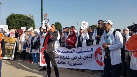 “الأساتذة المتعاقدون” يشاركون في إضراب 5 أكتوبر
