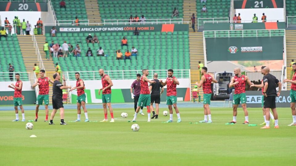 انطلاق مباراة المنتخب المغربي ونظيره الكونغولي