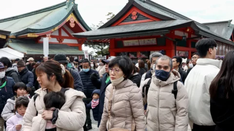اليابان تسجل رقما قياسيا في عدد السياح الأجانب