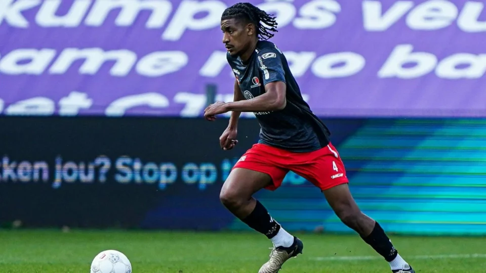 رضوان حلحال.. من حي شعبي بمونبلييه إلى طرق باب مونديال 2026