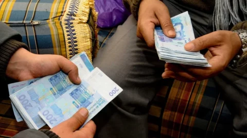 مضاعفة المفتشين 3 مرات ومنصة “مساواة”.. وعود انتخابية لحماية الأجراء