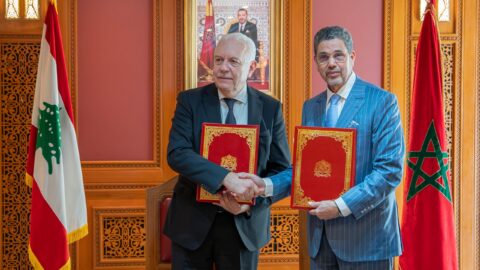المغرب ولبنان يوقعان مذكرة تفاهم لتعزيز التعاون القضائي وتبادل الخبرات