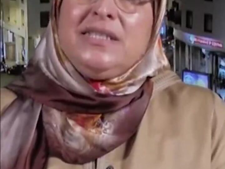بسيمة الحقاوي: الكل يمارس السياسة في مناخ ديمقراطي هش