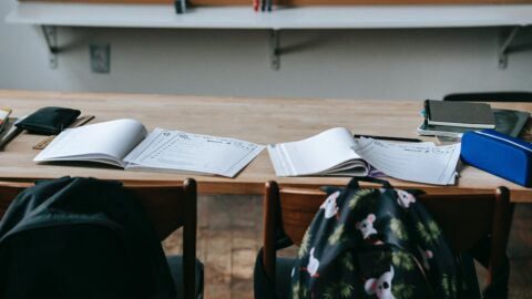 مستويات القراءة لدى المراهقين عند أدنى مستوى هذا القرن