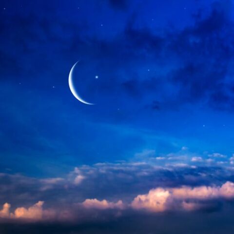 الخميس أول أيام شهر رمضان في مصر والأردن