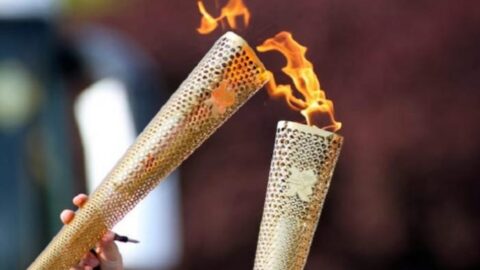 إيقاد شعلة أولمبياد باريس 2024 في أولمبيا القديمة