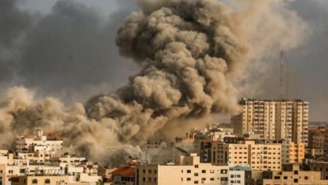 أكثر من نصف المباني في غزة تعرض للضرر أو للدمار