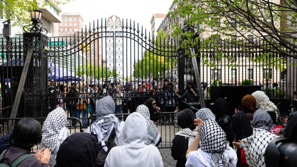 جامعة كولومبيا تلغي حفل التخرج السنوي بسبب فلسطين