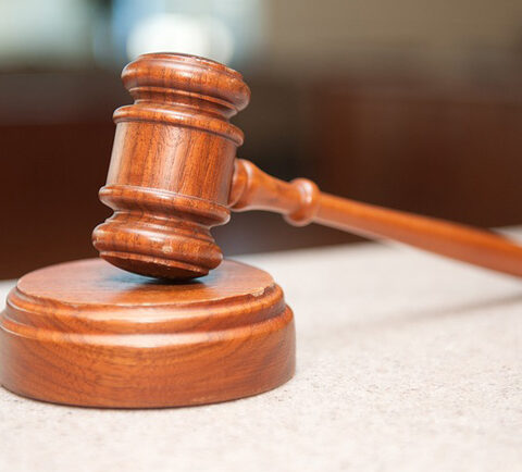 دعا الله لإخراج الشعب للاحتجاج.. اعتقال مواطن بتهمة التحريض وسط استنكار حقوقي