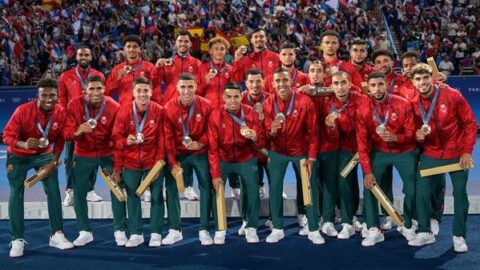 الأشبال يعودون إلى أرض الوطن