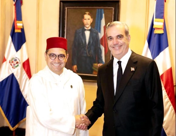 الدومينيكان تعلن استعدادها لفتح قنصلية بالداخلة