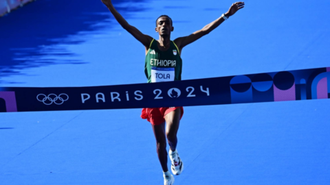 باريس 2024.. الإثيوبي تولا يحرز ذهبية الماراثون