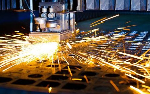 بنك المغرب: ركود في إنتاج النشاط الصناعي وانخفاض في المبيعات