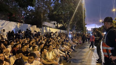 حقوقيون: تعنيف طلبة الطب انتهاك لحرمة الجامعة