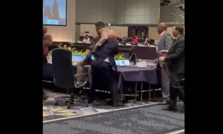 الدبلوماسية المغربية تتهم الجزائر بالوقوف وراء تسلل “البوليساريو” للقمم الدولية