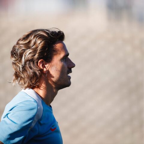 أنطوان غريزمان ينتقل إلى أورلاندو سيتي الأمريكي مع نهاية الموسم