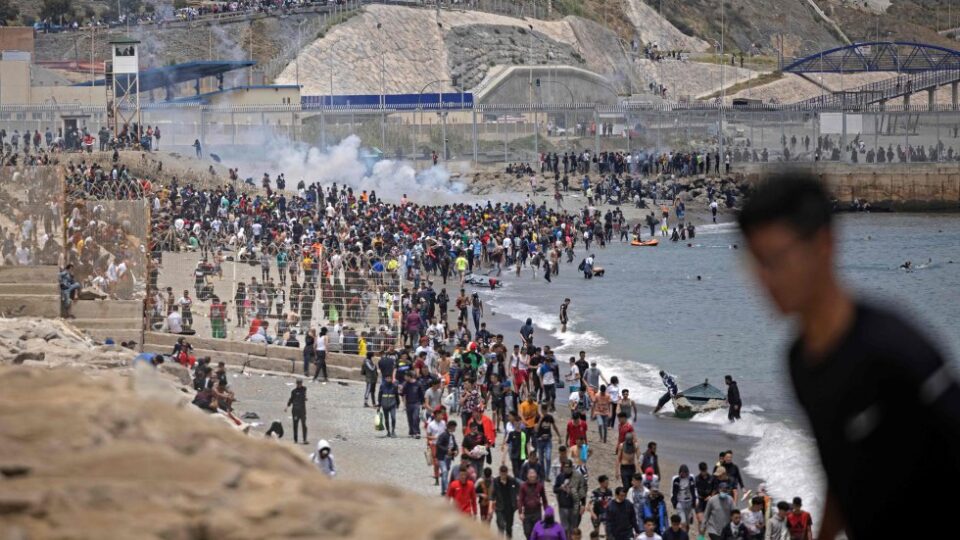 أحداث الفنيدق.. دعوة إلى التعبئة من أجل “الحفاظ على صورة المغرب أمام المنتظم الدولي”