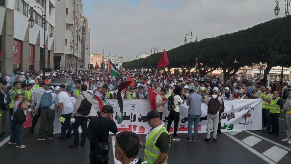 المغاربة يتظاهرون بعدد من المدن رفضا لتجدد العدوان الإسرائيلي على غزة