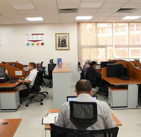 تقرير: عدد الموظفين المدنيين بالوظيفة العمومية تجاوز 576 ألف موظف سنة 2025