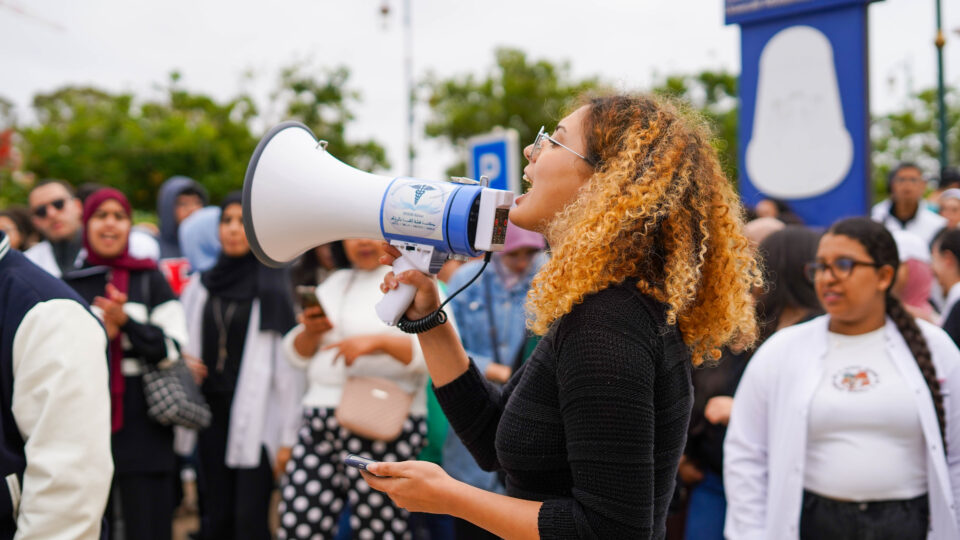 برلمانية تدعو لتوحيد الزمن البيداغوجي بين كليات الطب العمومية والخصوصية