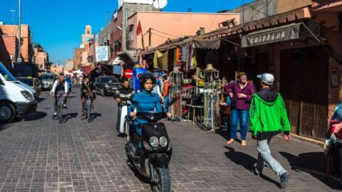 حقوقيون ينتقدون “سوء التدبير” في مراكش وتغوّل لوبيات الاقتصاد المشبوه