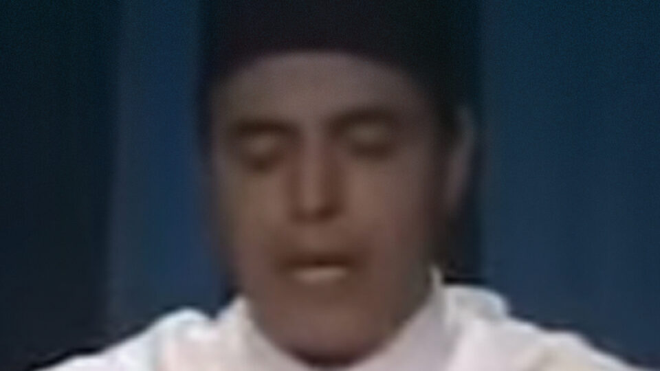 من الأرشيف.. وزير الأوقاف الأسبق يتلو رسالة الحسن الثاني لإلغاء ذبح أضحية العيد سنة 1996