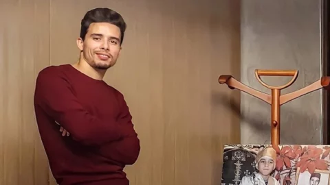 سفيان البحيري صاحب صفحة “محبي الملك محمد السادس” في ذمة الله