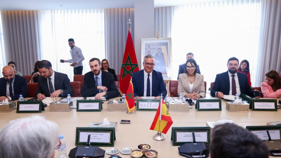 زيدان يوقع اتفاقيات لإحداث 700 منصب شغل