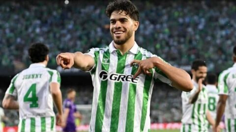 هدف الزلزولي ضمن أفضل عشرة أهداف في دوري المؤتمر الأوروبي