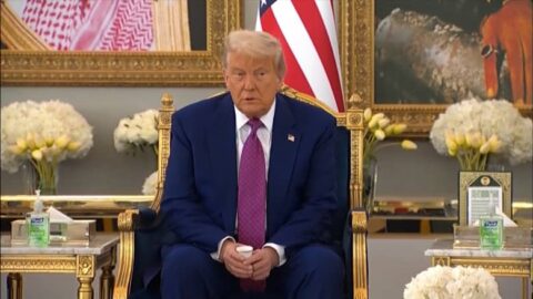 دونالد ترامب يلتقي أحمد الشرع في الرياض