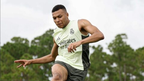 ريال مدريد يستعيد مبابي قبل قمة دور الـ 16 في مونديال الأندية