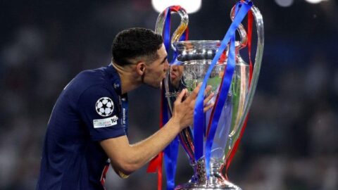 أشرف حكيمي ضمن التشكيلة المثالية لدوري أبطال أوروبا