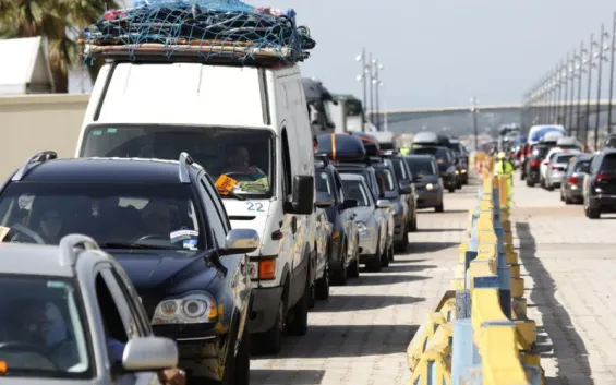 “نارسا” تجبر المركبات المتوجهة إلى الخارج بصفيحة تسجيل جديدة