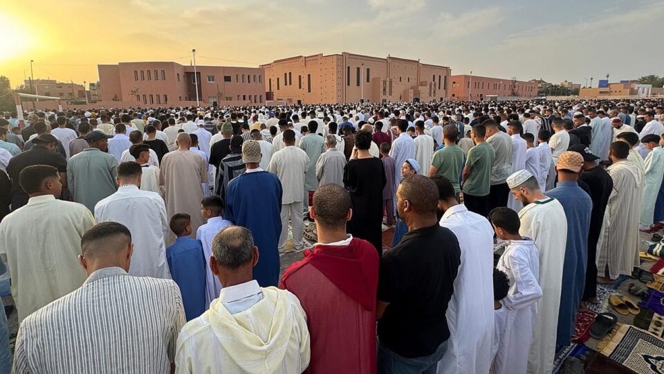 أجواء روحانية وسط ظروف استثنائية.. المغاربة يحتفلون بعيد الأضحى دون أضاح
