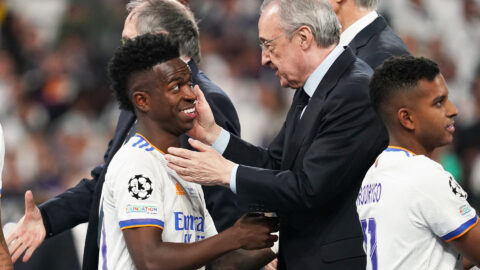 غموض يلف مستقبل فينيسيوس بعد توقف مفاوضات التجديد مع ريال مدريد