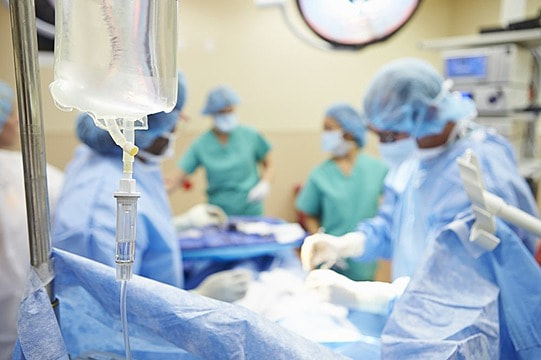 بوبوح: تكميم المعدة مضاعفاته نادرة وهو خيار فعّال لمواجهة السمنة – حوار