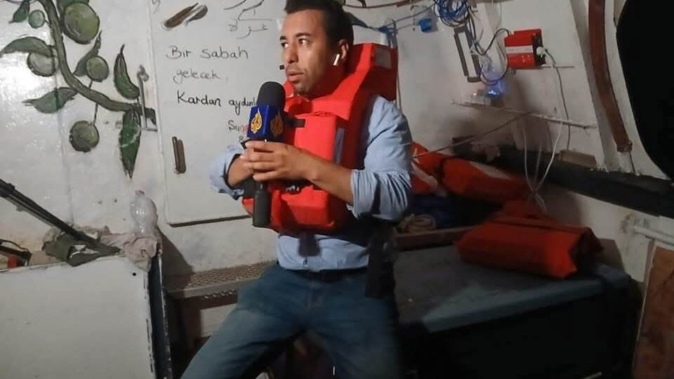 بعد اختطاف سفينة “حنظلة”.. مطالبة برلمانية بحماية الصحافي المغربي محمد البقالي