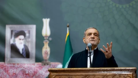 إيران تعلّق رسميا تعاونها مع الوكالة الطاقة الذرية