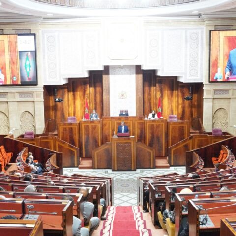 نقابة مستقلة تُدين “ممارسات ترهيبية” داخل قطاع العلاقات مع البرلمان