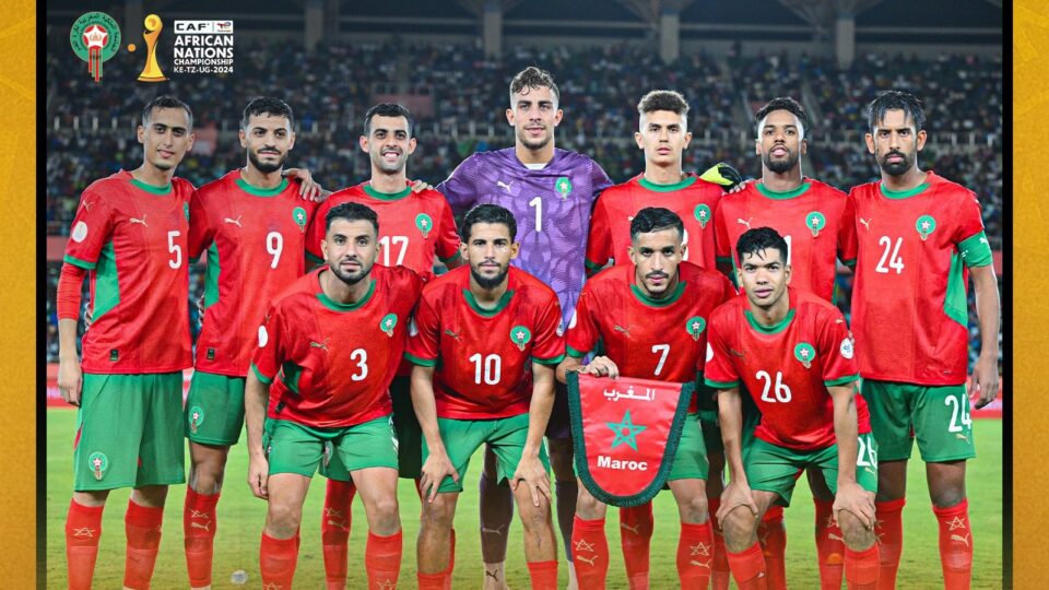 صافرة الحكم شافاني تعلن انطلاق مباراة المغرب والسنغال
