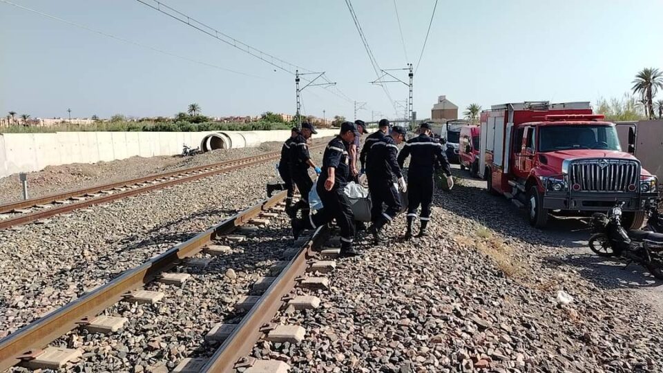 وُجد ميتًا قرب سكة قطار.. الغموض يلف وفاة طبيب متقاعد بعد 6 أيام من اختفائه