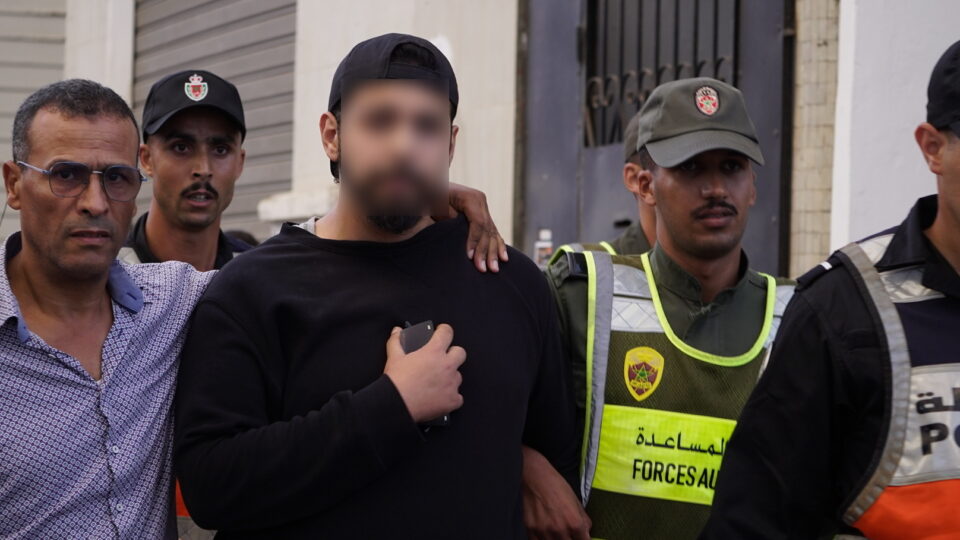 توقيفات ومطاردات ليلية.. تفاصيل يوم ثالث من احتجاجات “جيل Z”