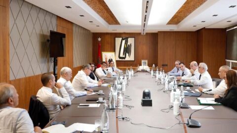 في أول تعليق بعد  احتجاجات “جيلZ”.. الأغلبية الحكومية تحيي الأمن و”تتفهّم” مطالب المحتجّين