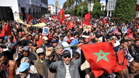 استطلاع: 68% من المغاربة المستجوبين يؤيدون النظام البرلماني