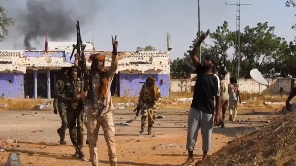 قوات الدعم السريع توقف عددا من مقاتليها بشبهة ارتكاب انتهاكات في الفاشر