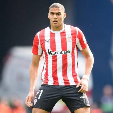 مروان سنادي يخضع لعملية جراحية على مستوى الركبة