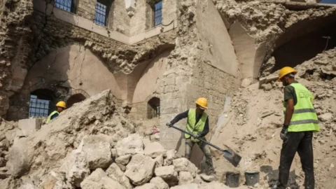 الاتحاد الأوروبي يعتزم تدريب 3 آلاف شرطي لغزة