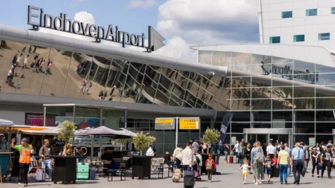 مسيّرات تعلق الملاحة في مطار هولندي