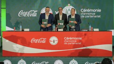 “فلسطين خط أحمر”.. أنصار الرجاء يستنكرون شراكة النادي مع كوكاكولا