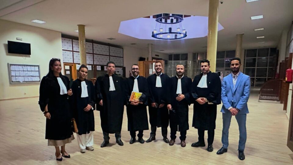 محكمة تمارة تدين 20 متّهما في أحداث “جيل Z” والدفاع: أحكام قاسية!